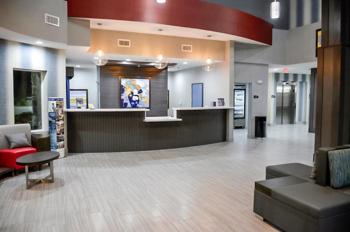 Del-Mar Airport Inn & Suites Shreveport Bagian luar foto